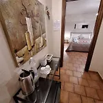 Girasole Wellness E Relax Couette-café Fossano